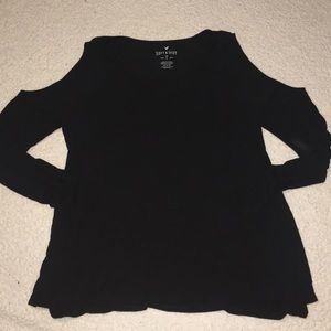 Black long sleeve American Eagle t shirt